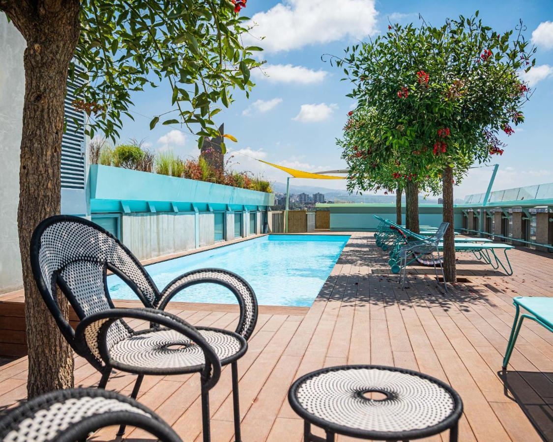 Bossa Nova Beirut Hotel Exteriör bild