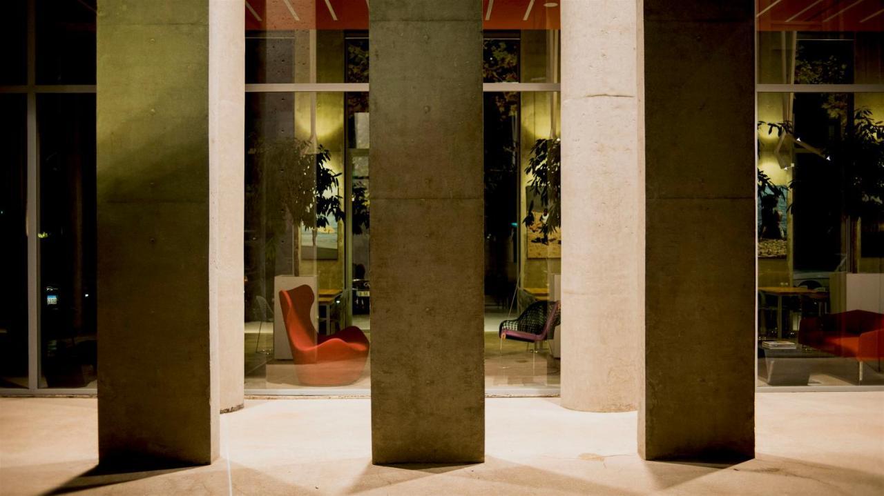 Bossa Nova Beirut Hotel Exteriör bild