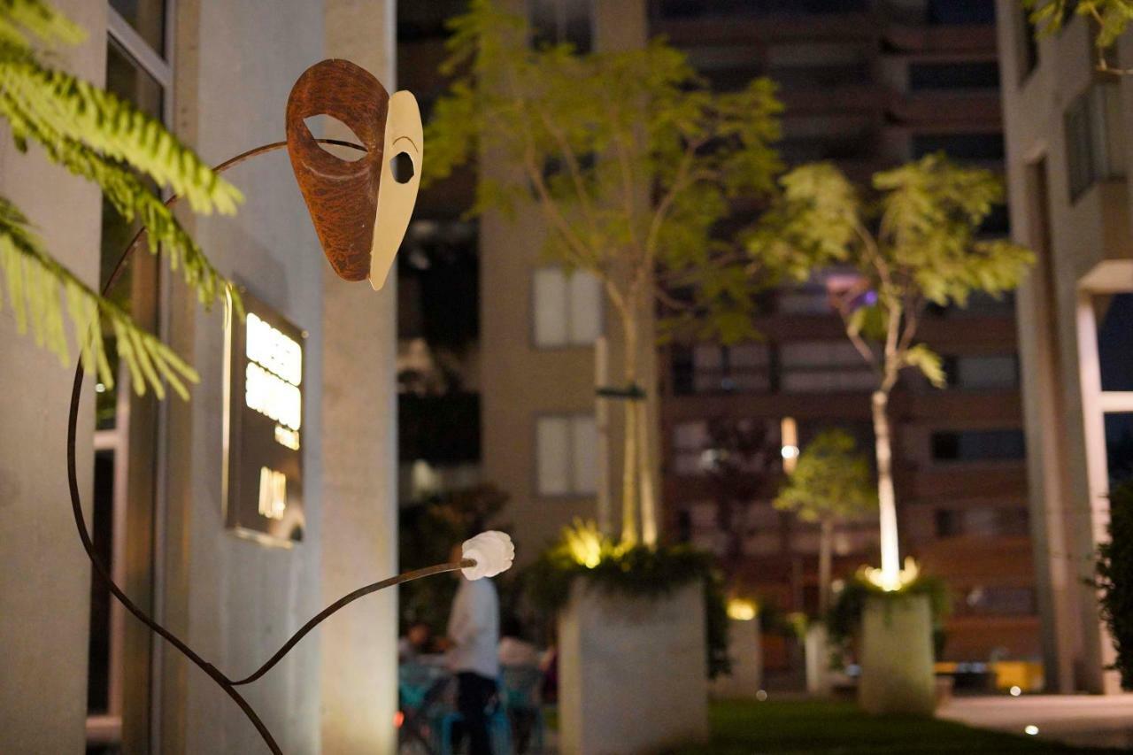 Bossa Nova Beirut Hotel Exteriör bild
